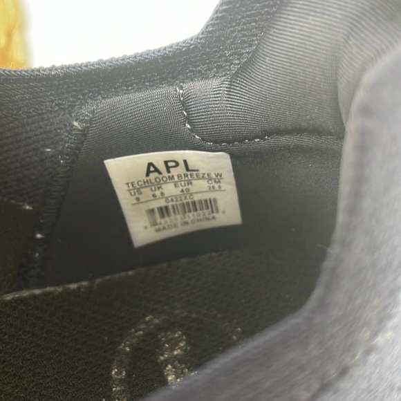 A.P.L Techloom Breeze Running Shoes Midnight White Size 9 Women's - Picture 8 of 8